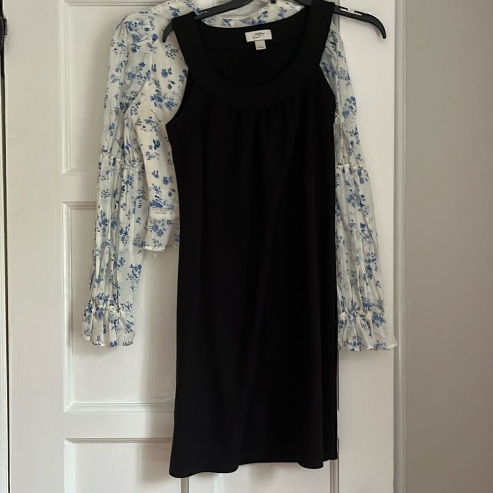 Ann Taylor Loft professional LBD black dress. Size 4